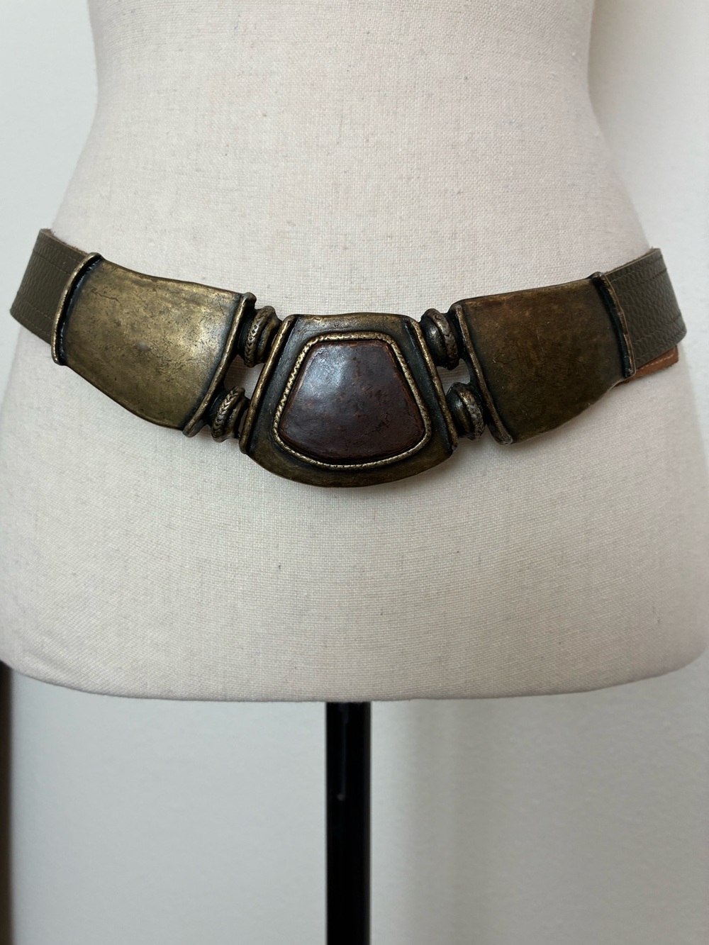 Vintage 1987 Leather Shop Belt